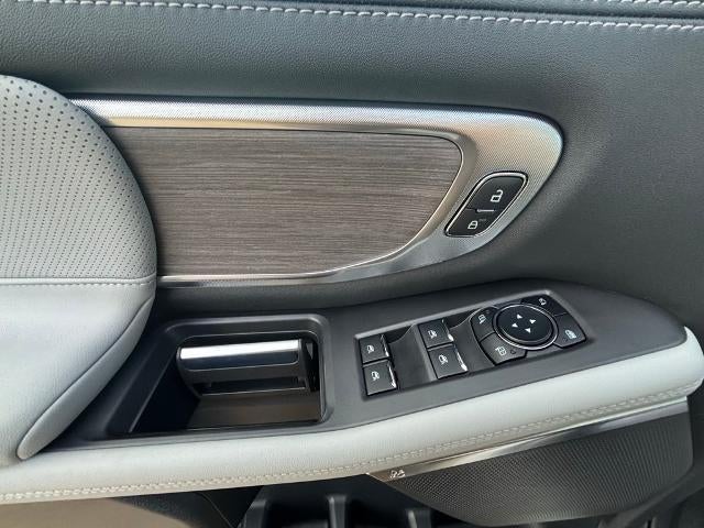 2025 Ford Expedition Max Platinum 4x4