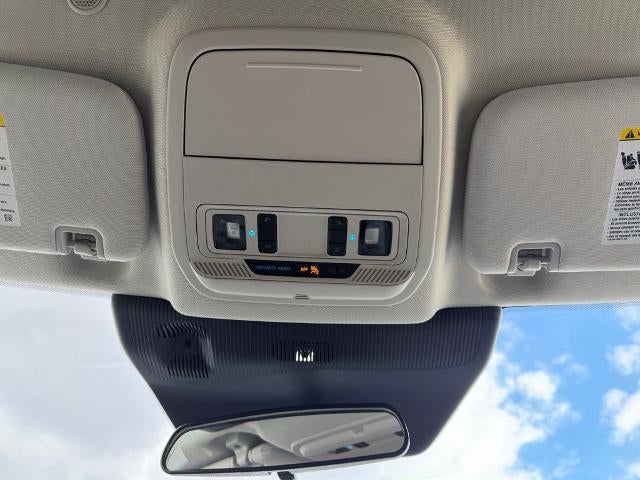 2026 Ford Explorer Active w/100A Pkg 4WD