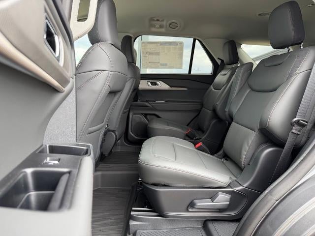 2026 Ford Explorer Active w/100A Pkg 4WD