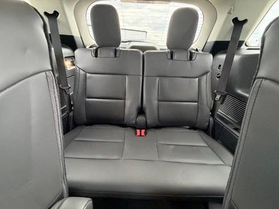 2026 Ford Explorer Active w/100A Pkg 4WD