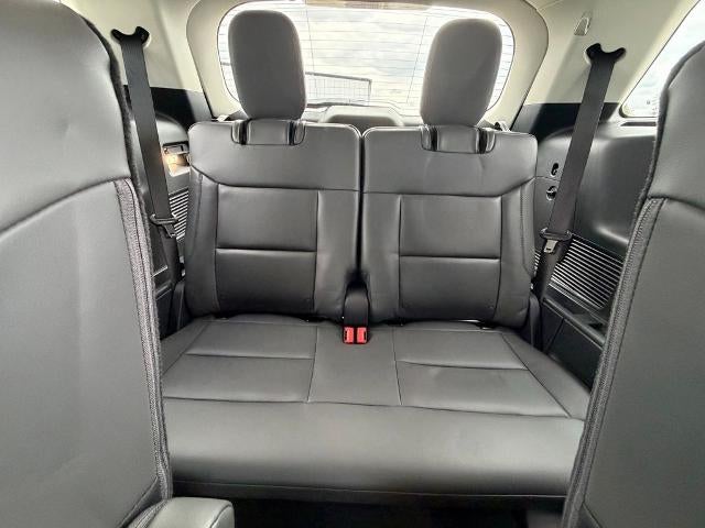 2026 Ford Explorer Active w/100A Pkg 4WD