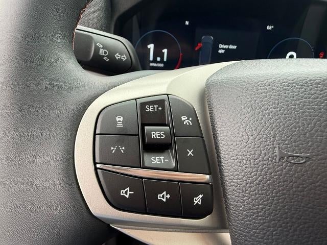 2027 Ford Explorer Active w/200A Pkg 4WD