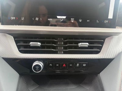 2027 Ford Explorer Active w/200A Pkg 4WD