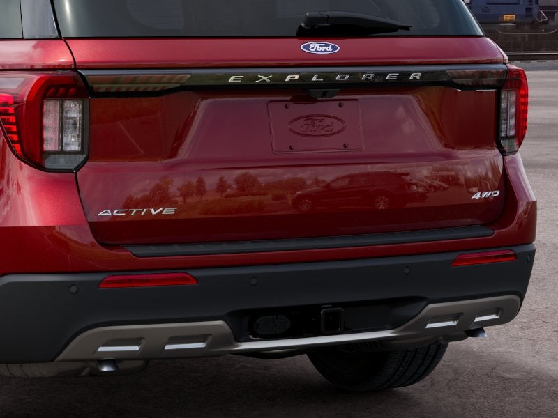 2027 Ford Explorer Active w/200A Pkg 4WD