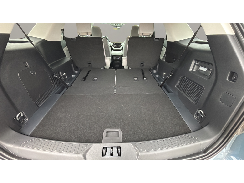 2026 Ford Explorer Active w/100A Pkg 4WD