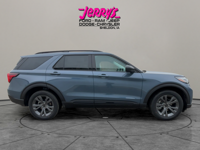 2026 Ford Explorer Active w/100A Pkg 4WD