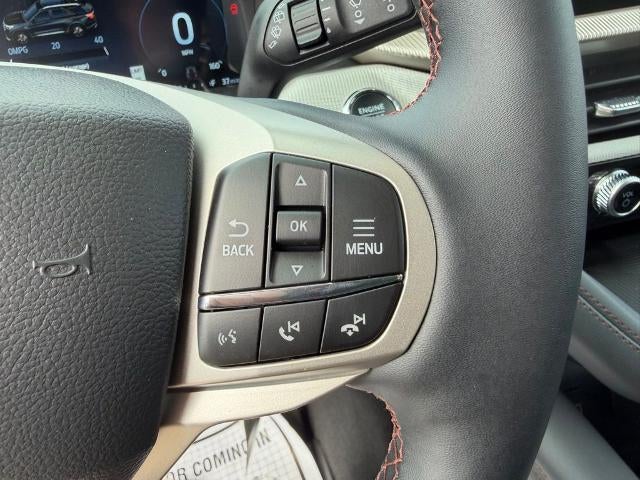 2026 Ford Explorer Active w/100A Pkg 4WD