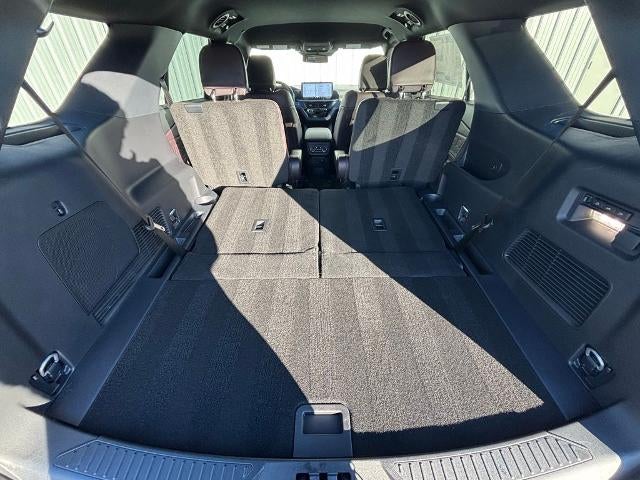 2026 Ford Explorer Platinum 4WD