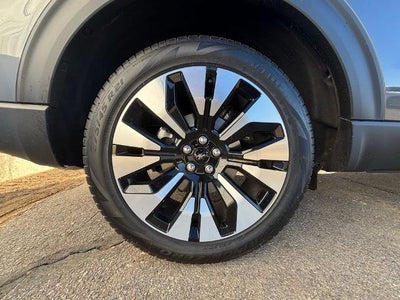 2026 Ford Explorer Platinum 4WD