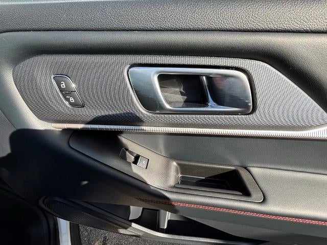 2026 Ford Explorer ST-Line 4WD