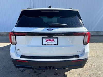 2026 Ford Explorer ST-Line 4WD