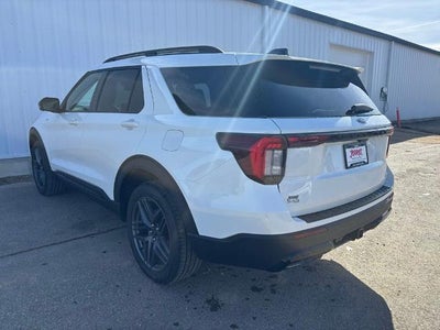 2026 Ford Explorer ST-Line 4WD