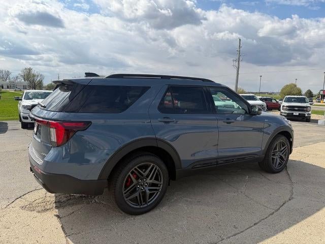 2026 Ford Explorer ST-Line 4WD