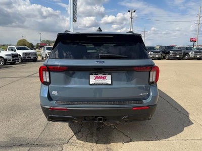 2026 Ford Explorer ST-Line 4WD