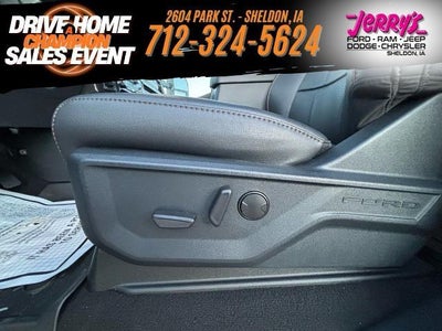 2026 Ford Super Duty F-350 SRW XL 4WD Crew Cab 6.75' Box