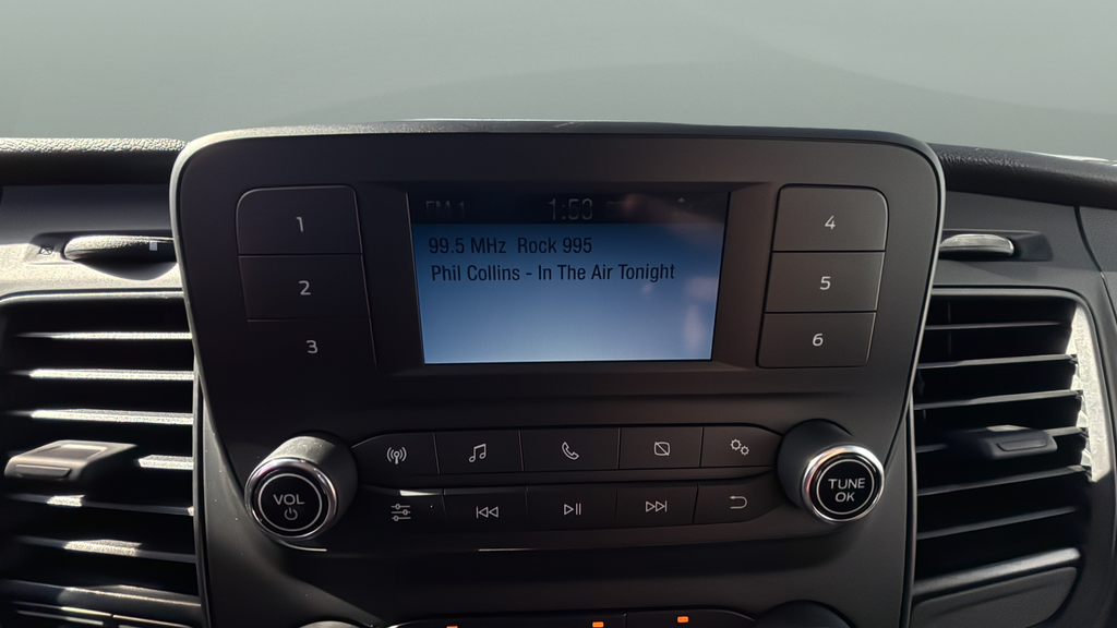 2025 Ford Transit Cargo Van T-250 148" Med Rf 9070 GVWR RWD