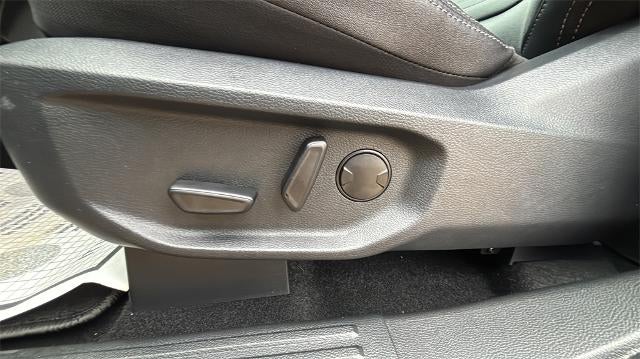 2025 Ford Ranger LARIAT 4WD SuperCrew 5' Box