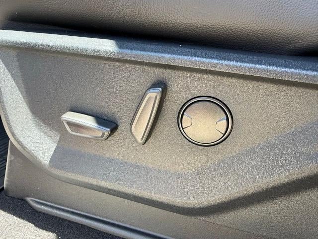 2026 Ford F-150 LARIAT 4WD SuperCrew 5.5' Box
