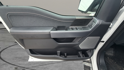 2025 Ford F-150 LARIAT 4WD SuperCrew 6.5' Box