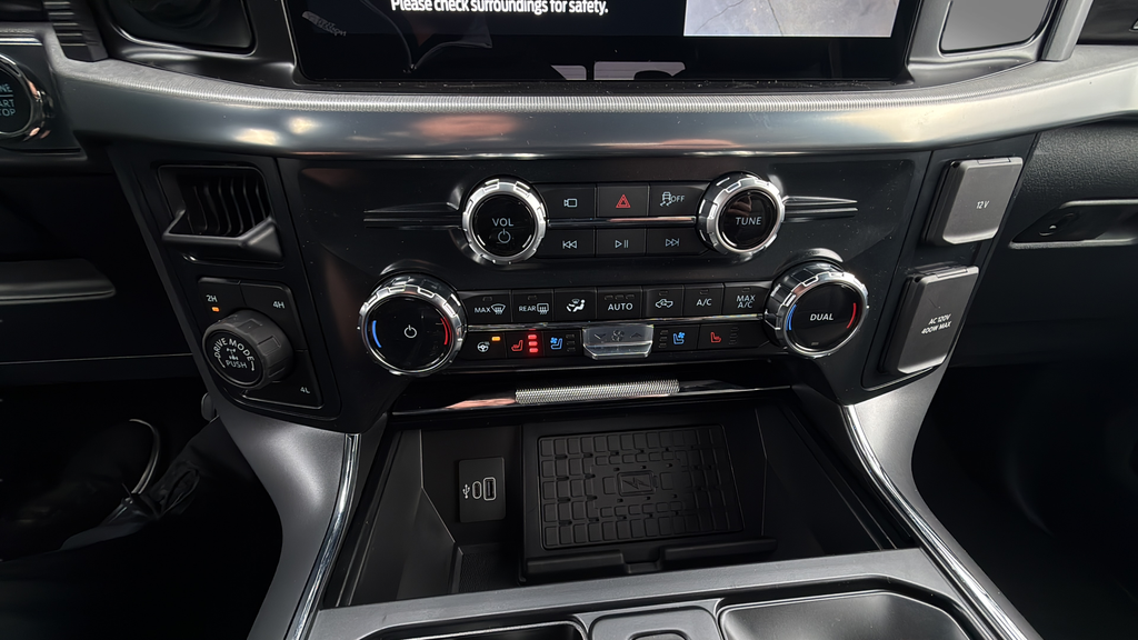 2025 Ford F-150 LARIAT 4WD SuperCrew 6.5' Box