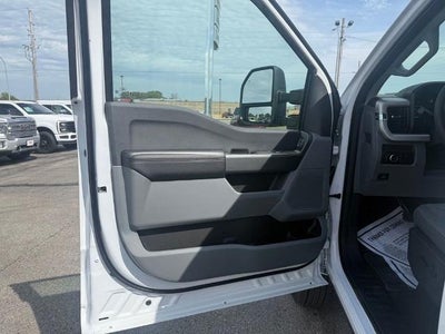 2026 Ford Super Duty F-350 SRW XLT 4WD Reg Cab 8' Box