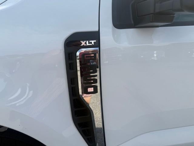 2026 Ford Super Duty F-350 SRW XLT 4WD Reg Cab 8' Box