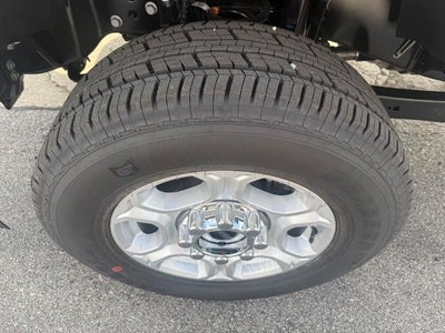2026 Ford Super Duty F-350 SRW XLT 4WD Reg Cab 8' Box