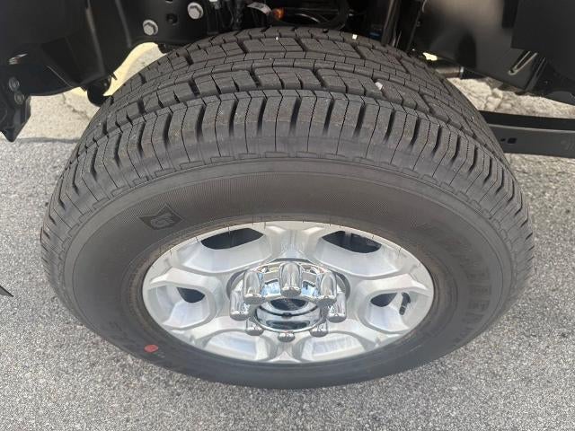 2026 Ford Super Duty F-350 SRW XLT 4WD Reg Cab 8' Box