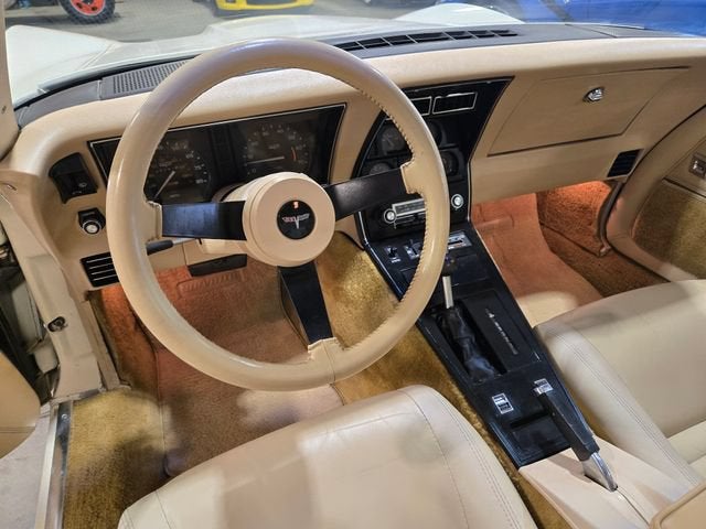 1980 CHEV CORVST NA