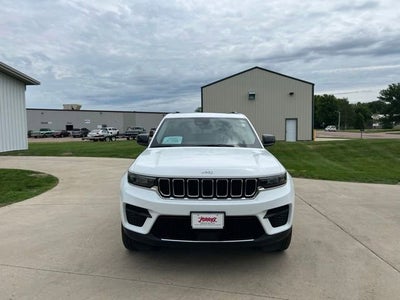 2023 Jeep Grand Cherokee Laredo X
