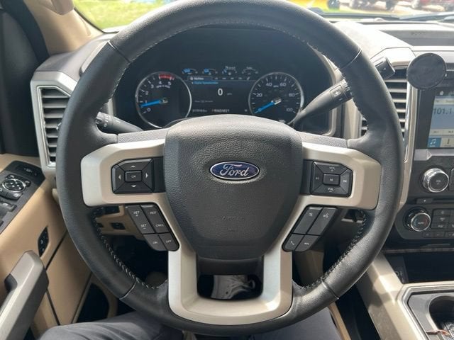 2017 Ford Super Duty F-250 SRW Lariat