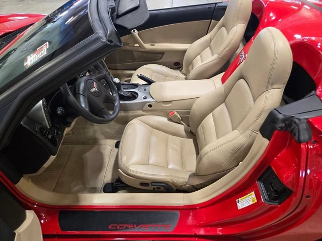 2005 Chevrolet Corvette BASE