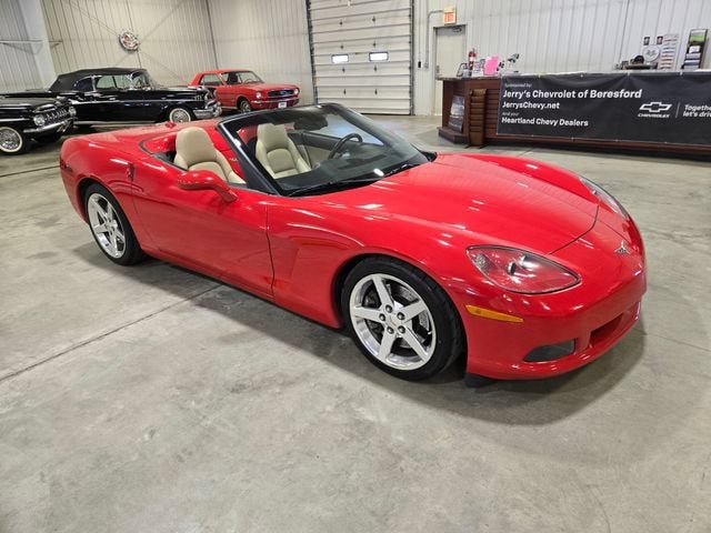 2005 Chevrolet Corvette BASE