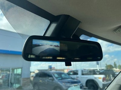 2024 Chevrolet Express Passenger 3500 1LT