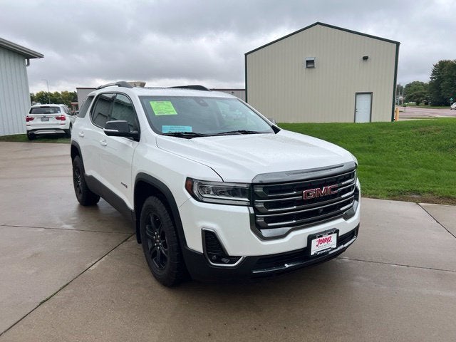 2023 GMC Acadia AT4