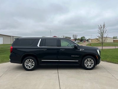 2025 GMC Yukon XL Denali