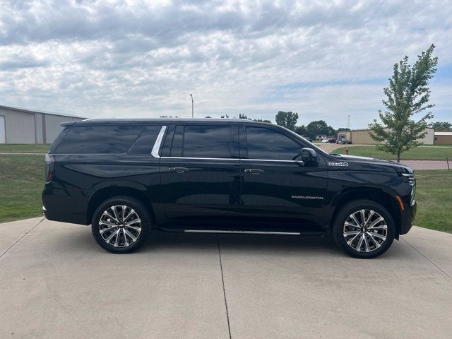 2025 Chevrolet Suburban High Country