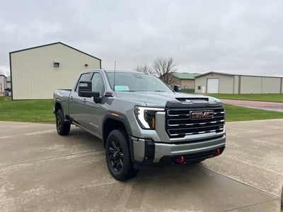 2025 GMC Sierra 2500 HD AT4