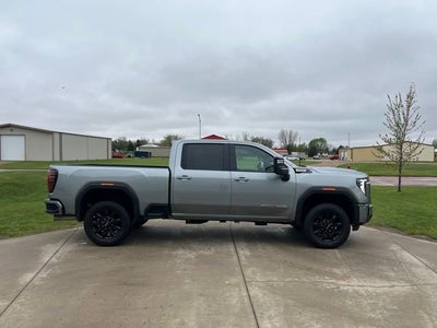 2025 GMC Sierra 2500 HD AT4