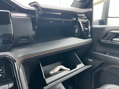 2025 GMC Sierra 2500 HD AT4