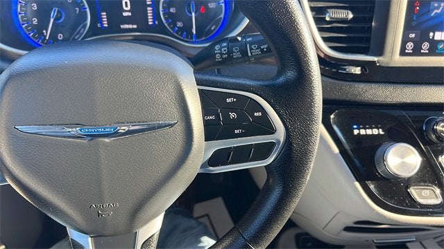 2021 Chrysler Voyager LXI