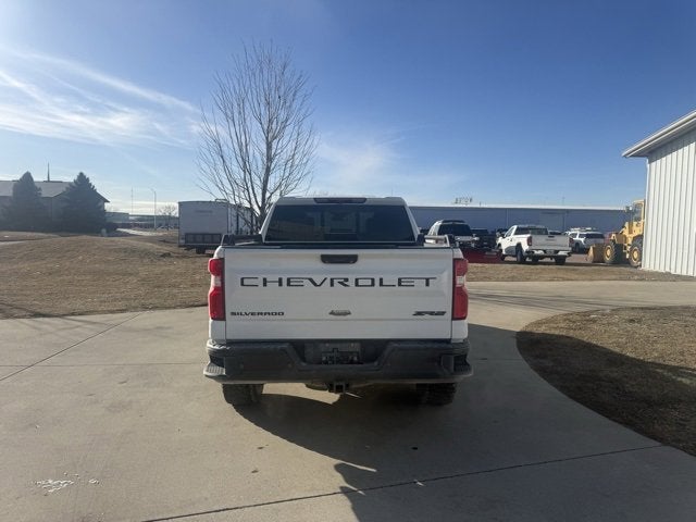 2023 Chevrolet Silverado 1500 ZR2