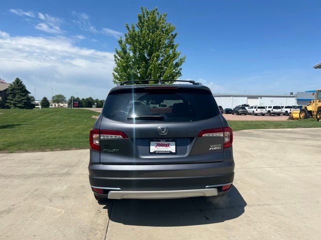 2021 Honda Pilot Touring 7-Passenger