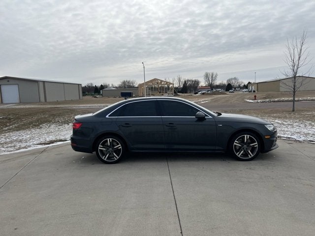 2017 Audi A4 Premium Plus