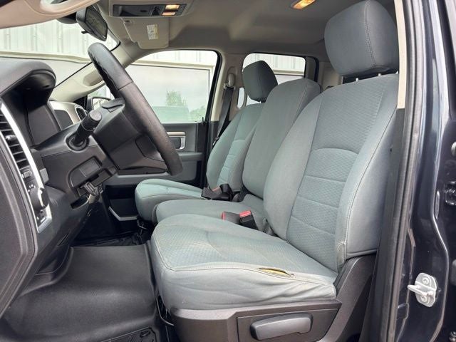 2016 RAM 1500 SLT