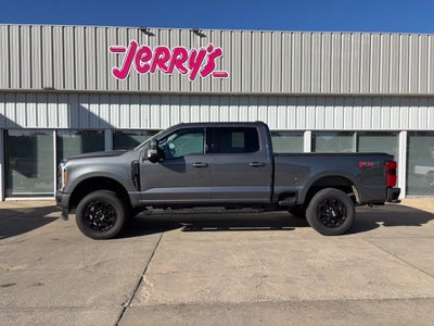 2023 Ford F-350SD Lariat
