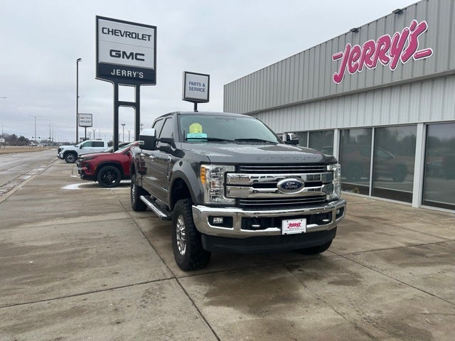 2017 Ford F-350SD Lariat