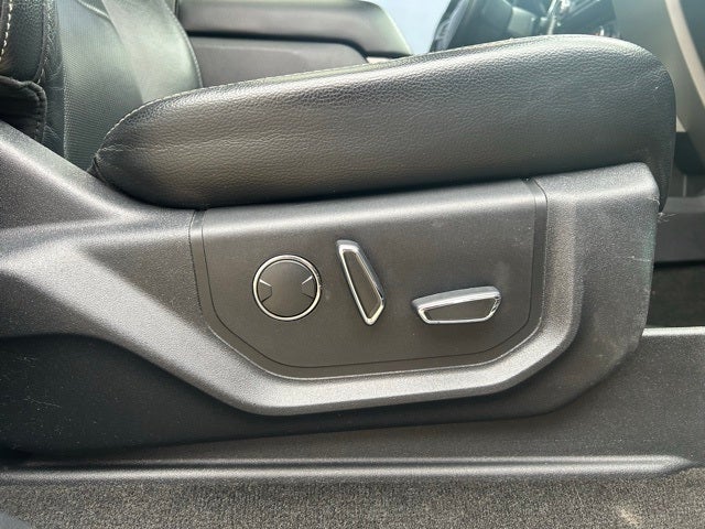 2017 Ford F-350SD Lariat