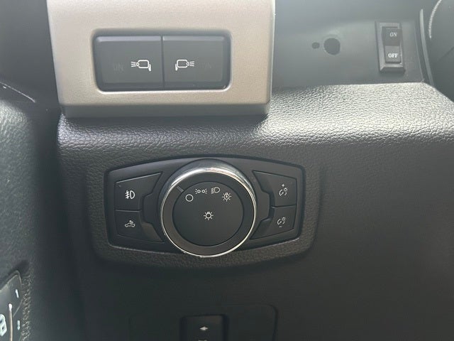 2017 Ford F-350SD Lariat