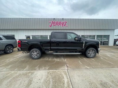 2025 Ford F-350SD Lariat